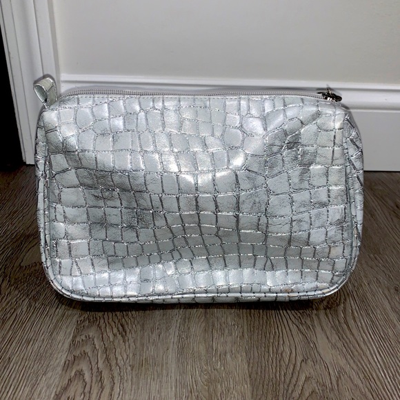 La Prairie | Silver Faux Snake Skin Metallic Cosmetic Travel Bag Pouch | 11x8in - Picture 1 of 10